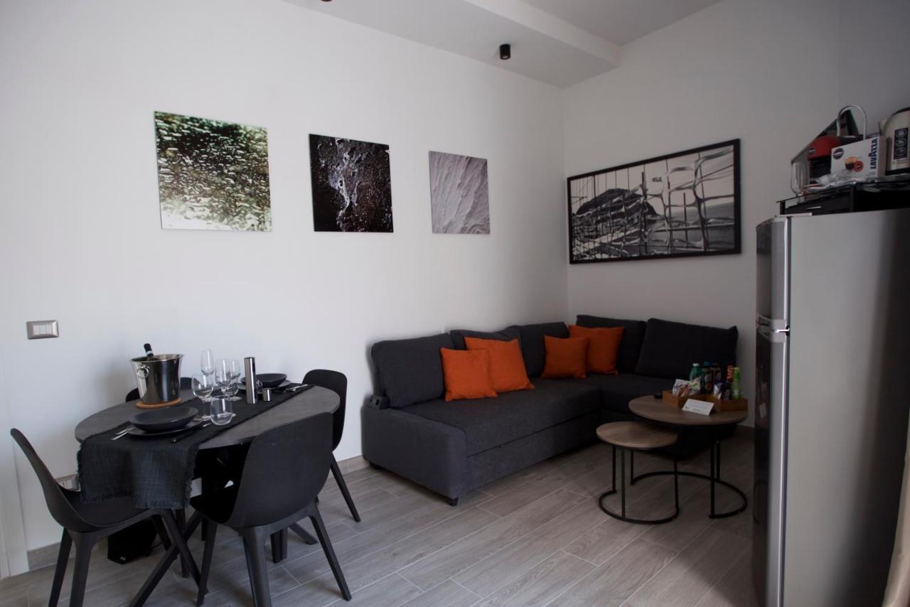 Scugnizzo Apartment Luxury Home Naples Extérieur photo